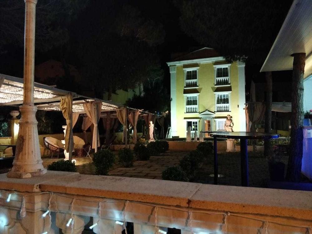 Hotel Pete Платжа-д'Ару Екстер'єр фото
